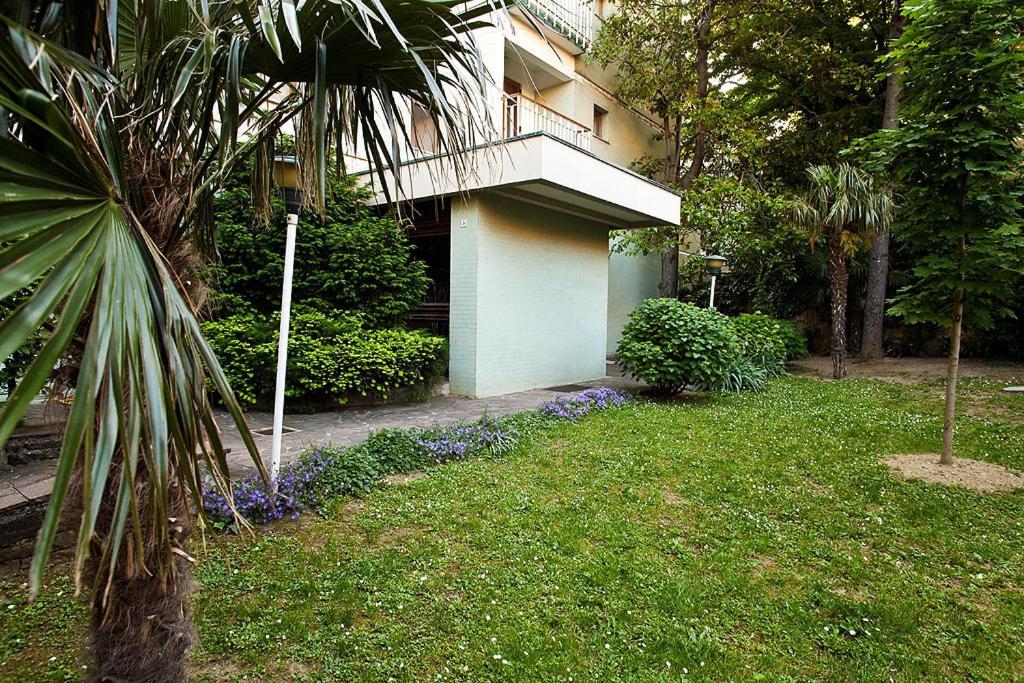 La Mansarda Delle Meraviglie B&B Superior Триест Экстерьер фото